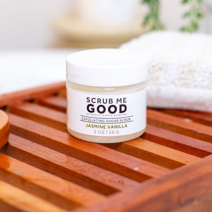 Floral vanilla sugar scrub for soft, smooth skin